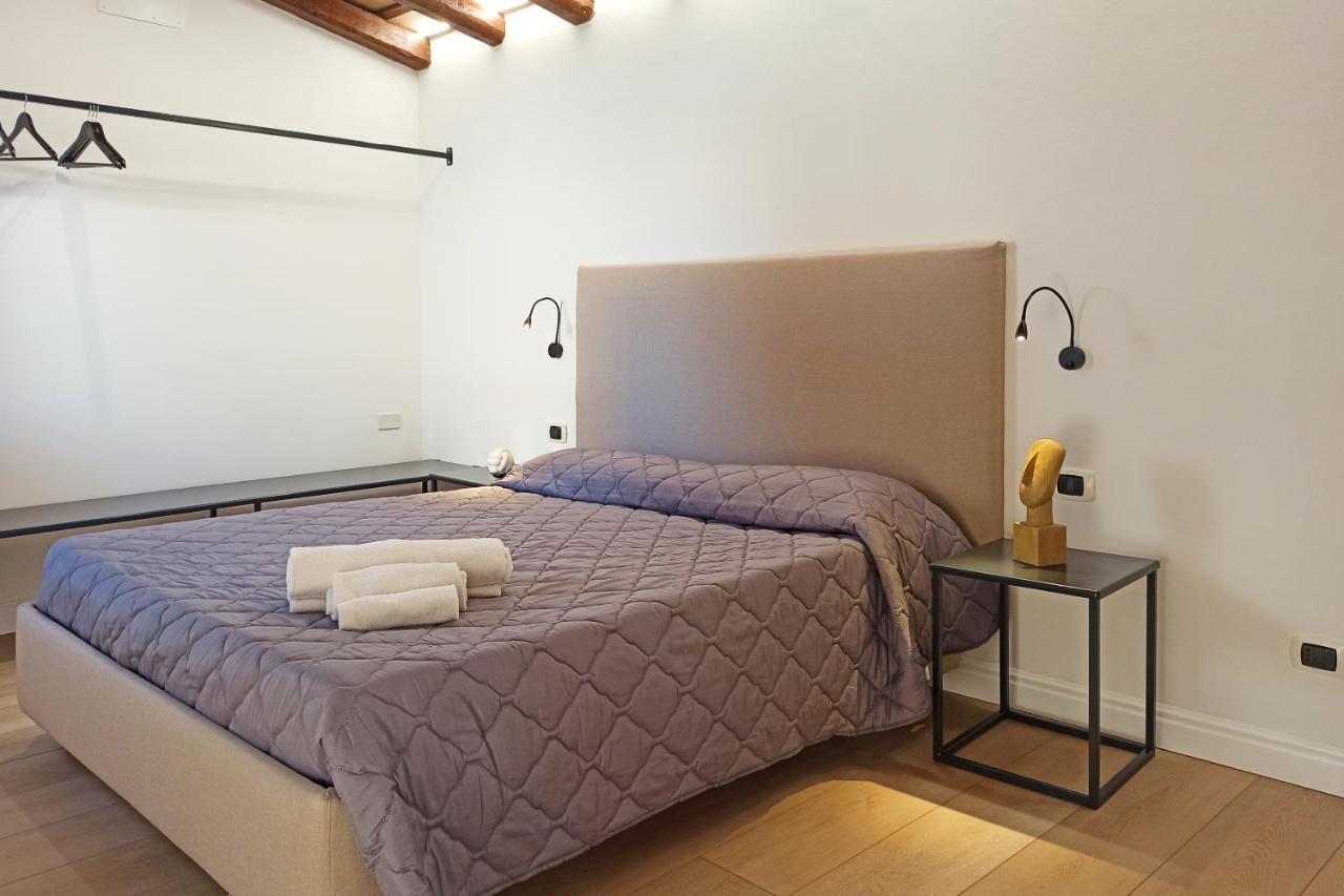 Residence Cortile Merce Trapani Bagian luar foto