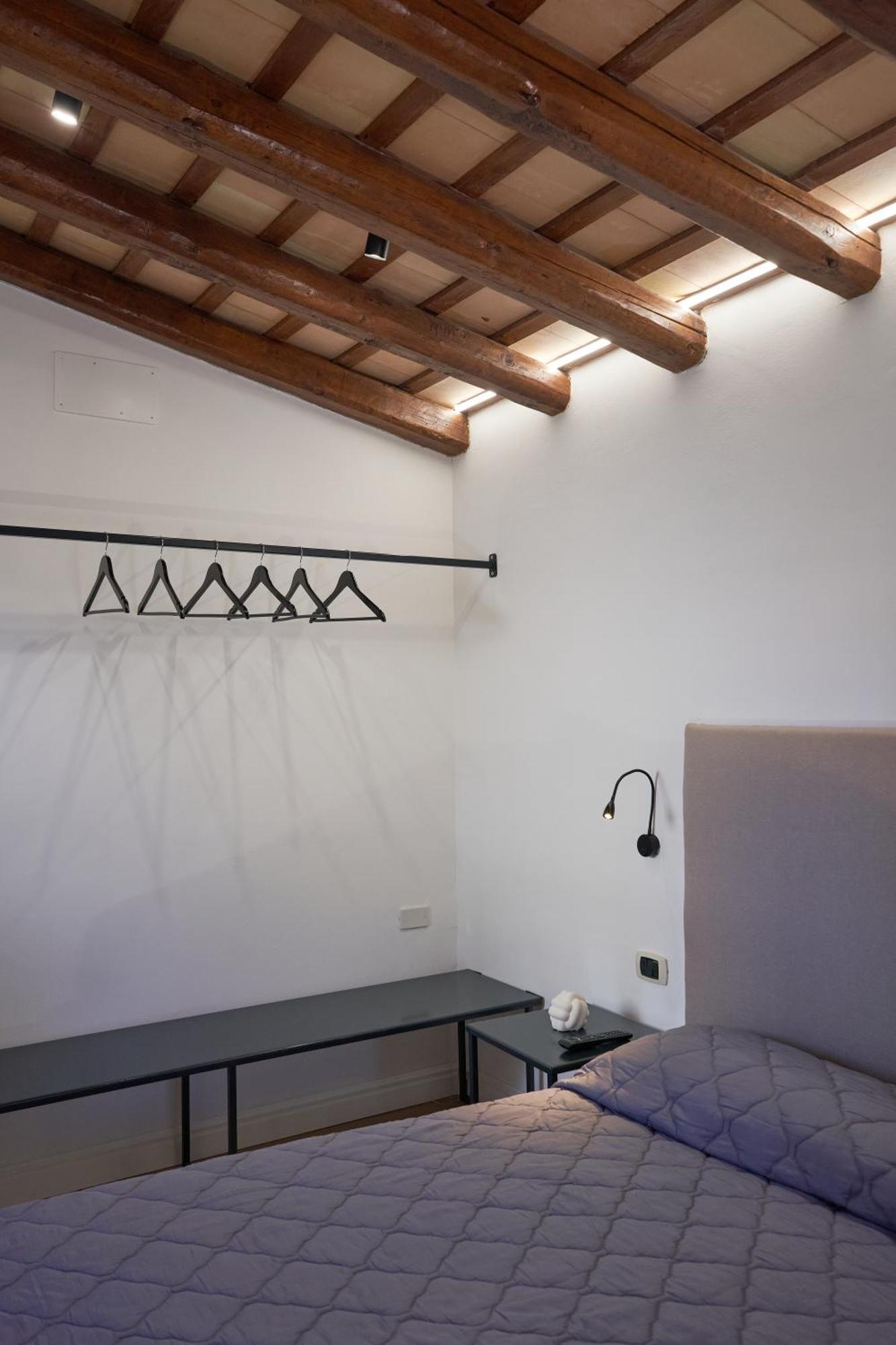 Residence Cortile Merce Trapani Bagian luar foto