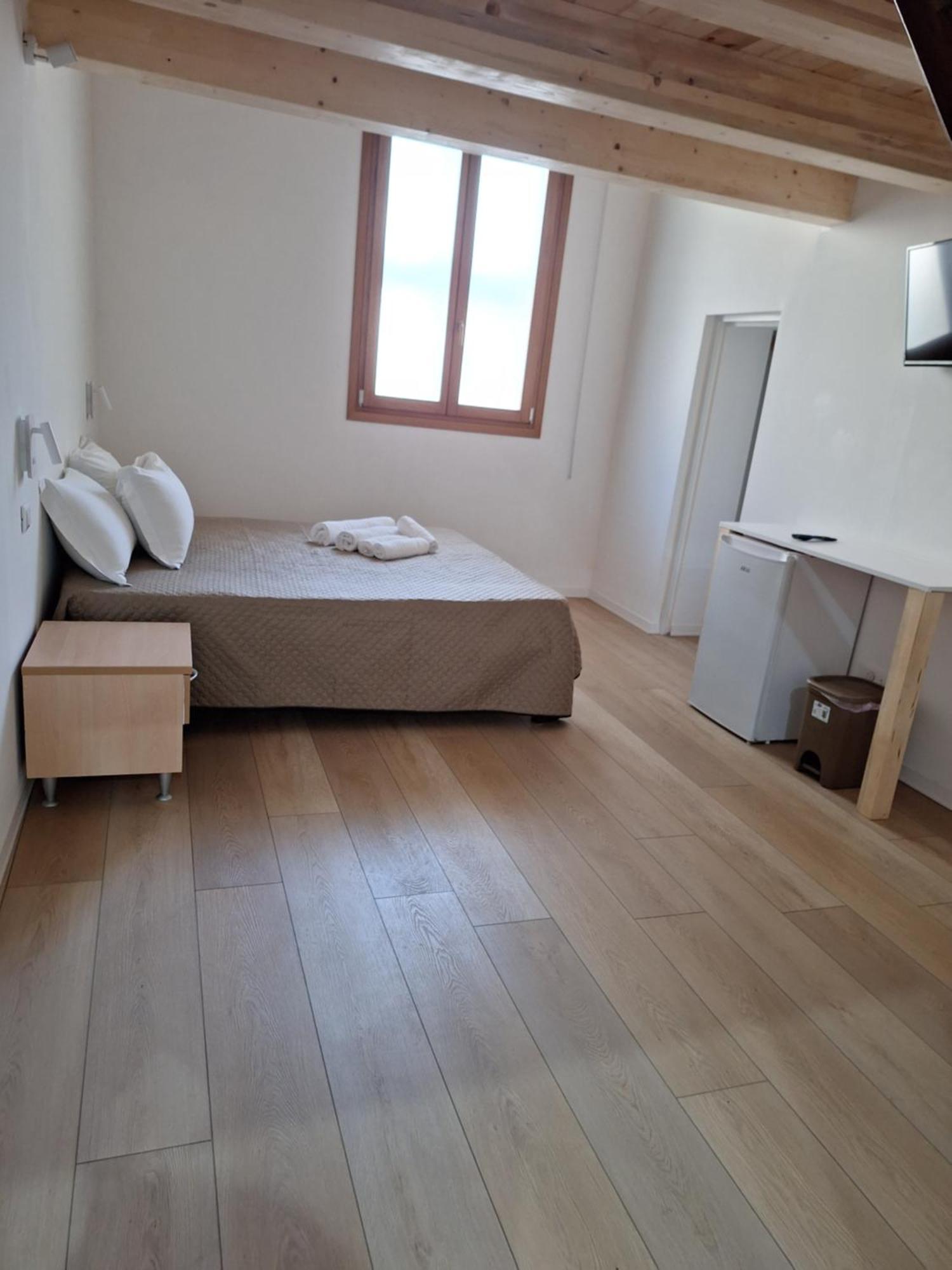 Residence Cortile Merce Trapani Bagian luar foto