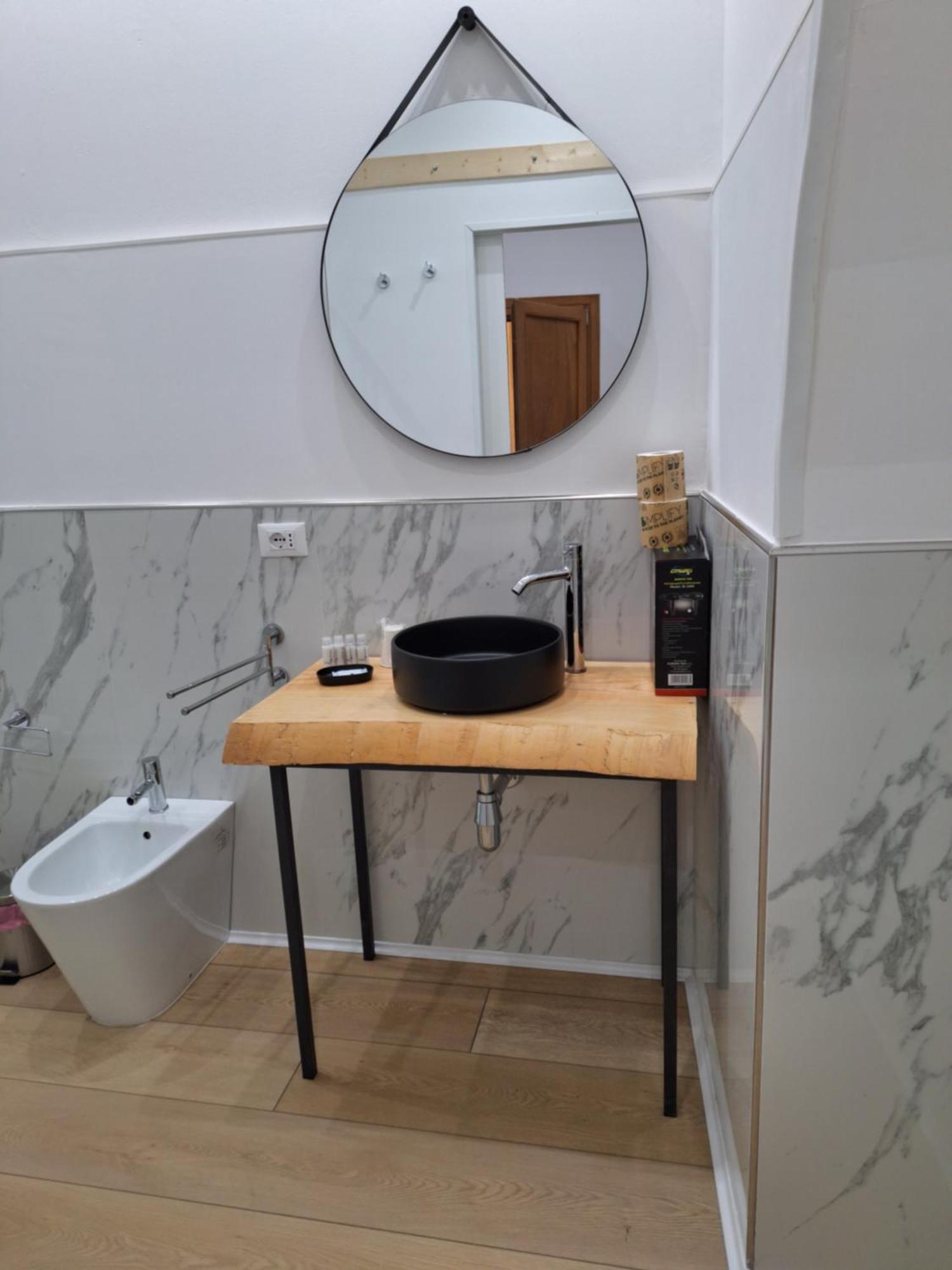Residence Cortile Merce Trapani Bagian luar foto
